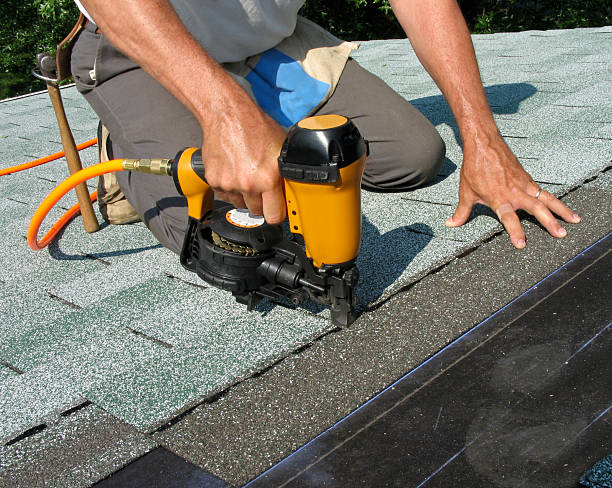 Best Flat Roof Repair Services  in Clever, MO
